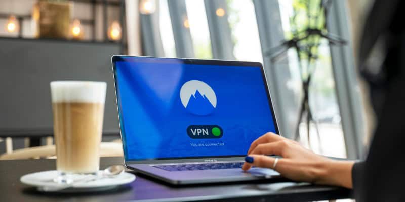 Norton 360 oferuje rozbudowaną ochronę prywatności Secure VPN